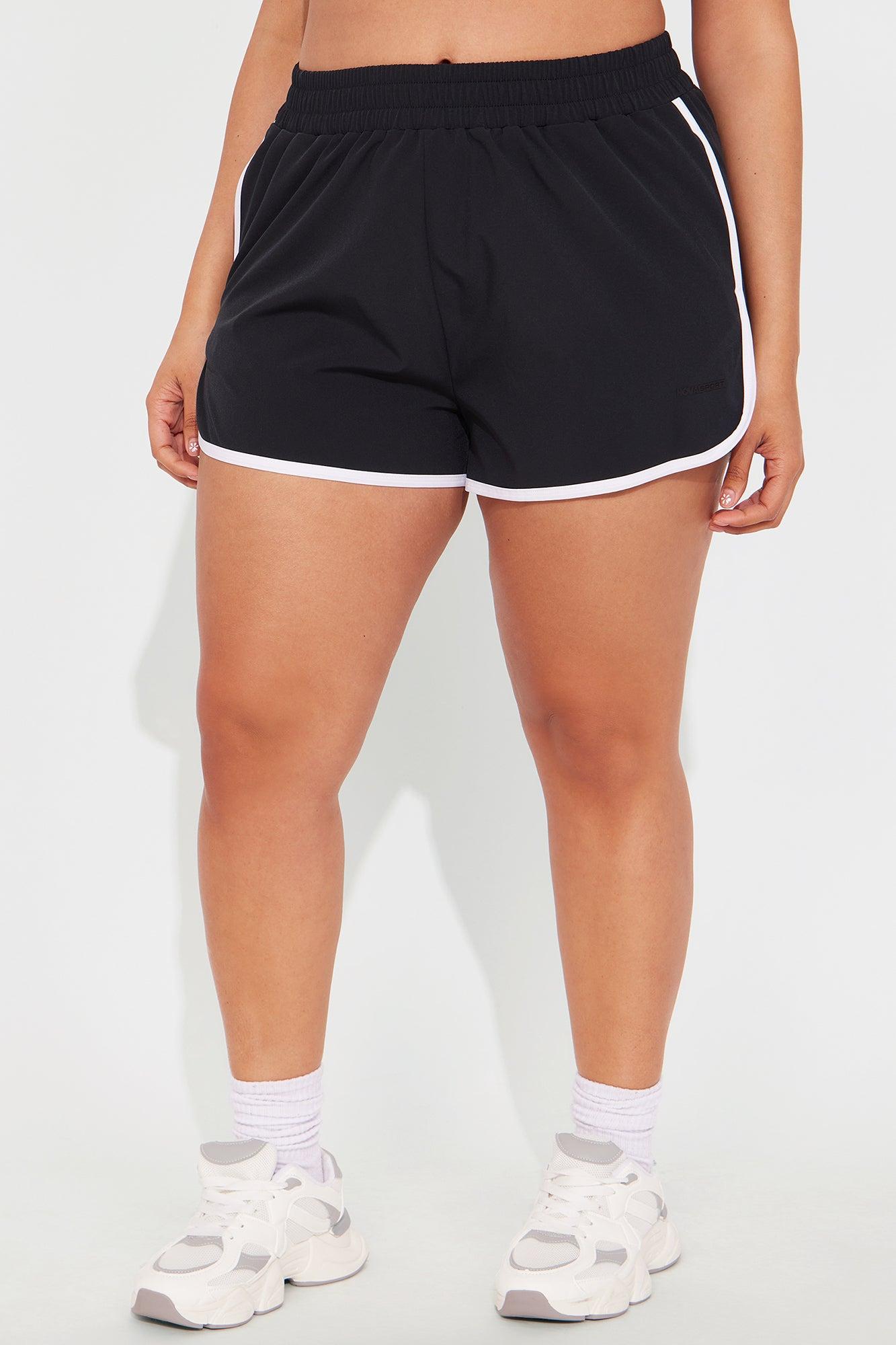 Clubhouse Crew Active Short - Black Product Image