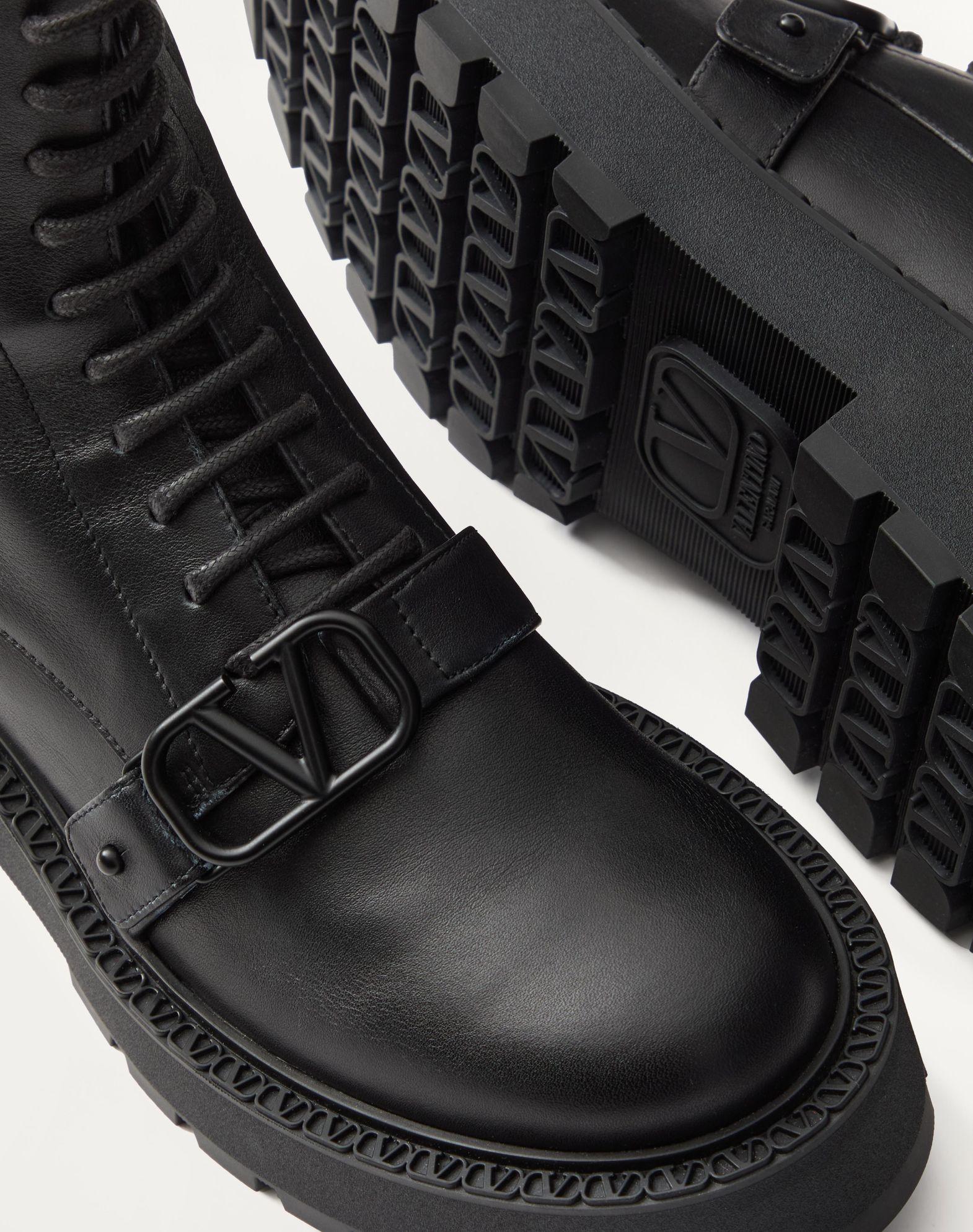 Vlogo Signature Calfskin Combat Boot 45Mm Product Image