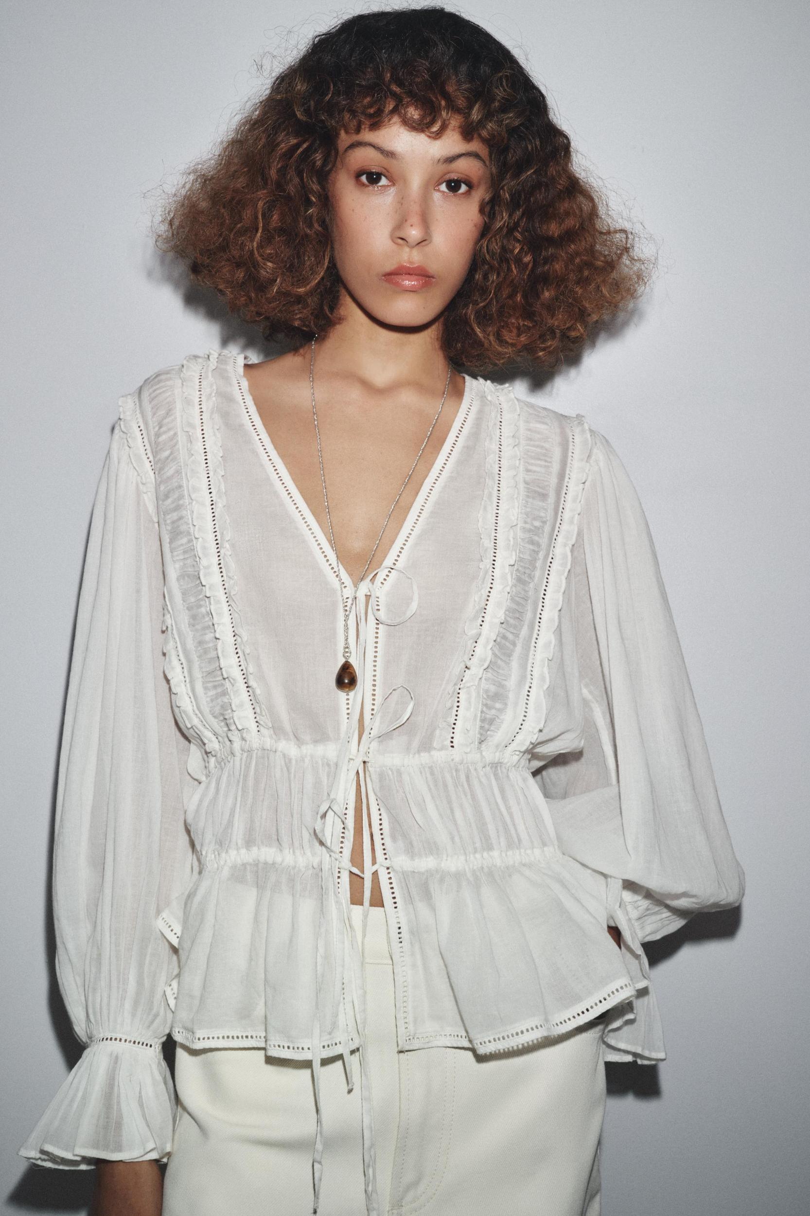 ZW COLLECTION ROMANTIC LADDER STITCH SHIRT Product Image