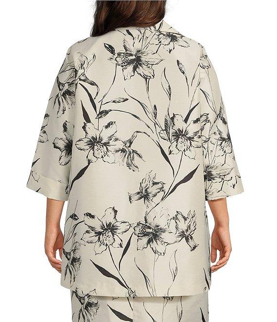 Caroline Rose Plus Size Garden Glamour Floral Print Notch Collar 3/4 Sleeve Open-Front Statement Jacket Product Image
