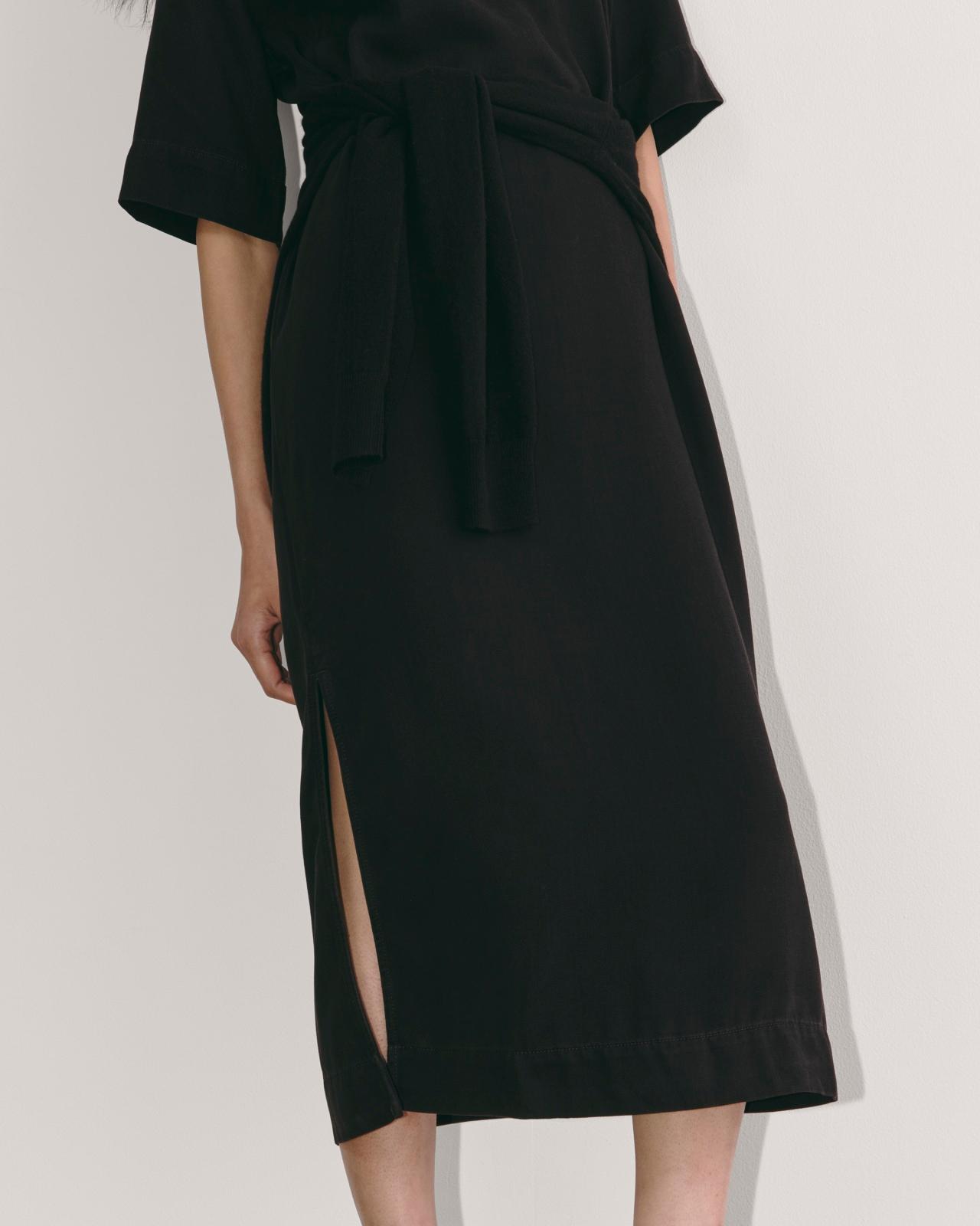 The Relaxed T-Shirt Dress in Buttersoft Product Image