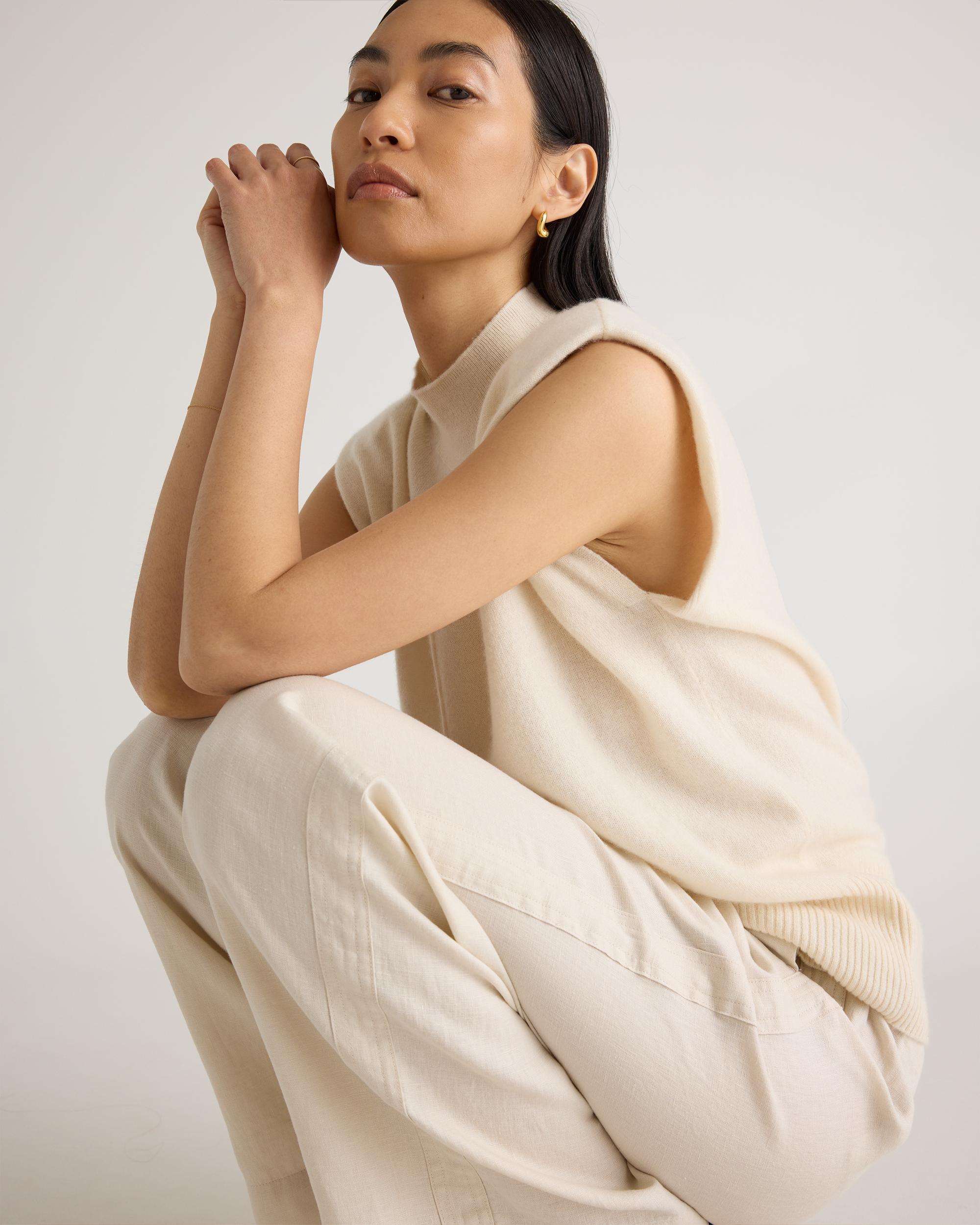 Quince | Women's Mongolian Cashmere Padded-Shoulder Sweater Tank Top Size XS Product Image