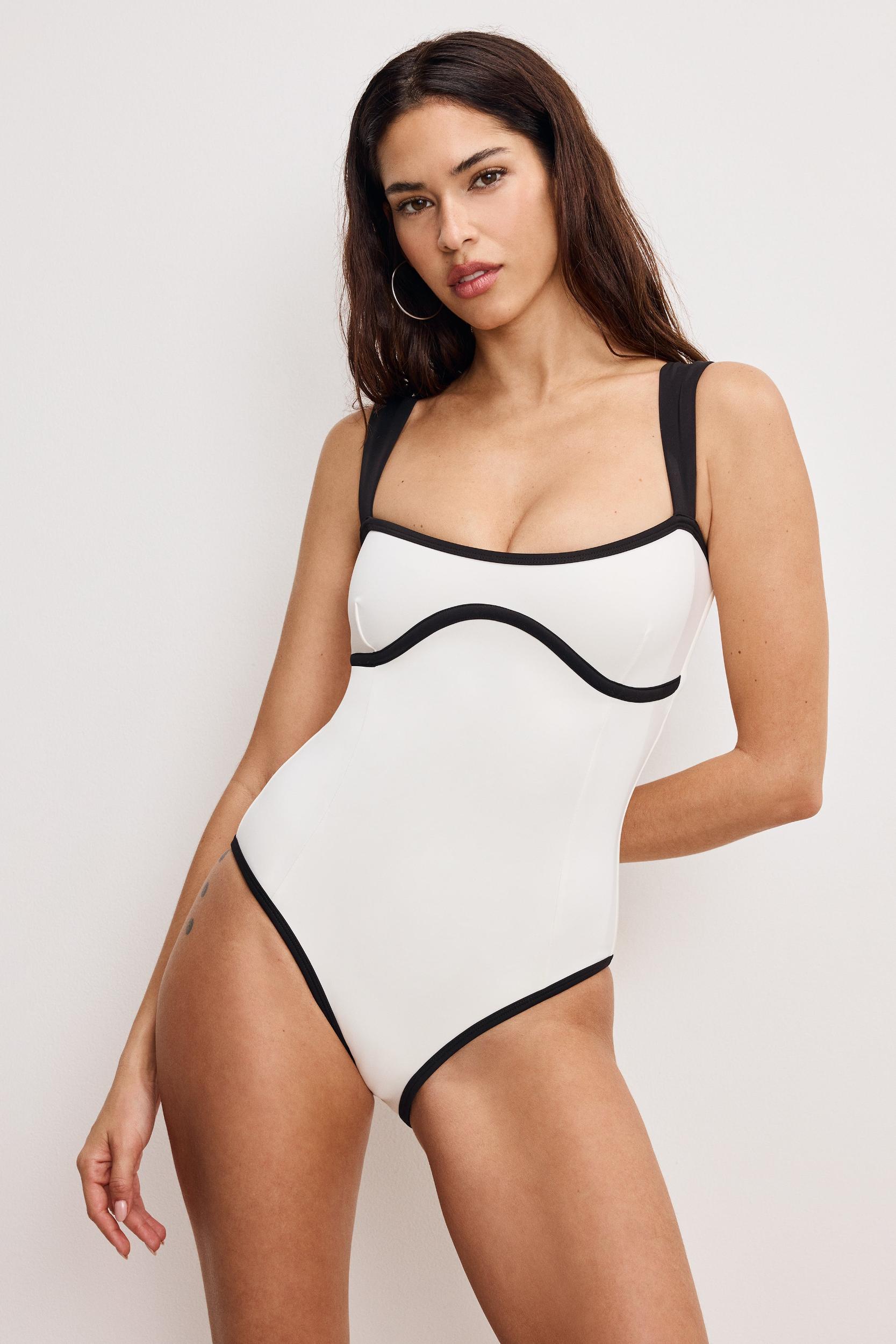 COMPRESSION SWEET HEART ONE PIECE | CLOUD WHITE Product Image