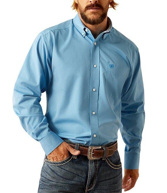 Ariat Classic Fit Solid Long Sleeve Woven Shirt Product Image