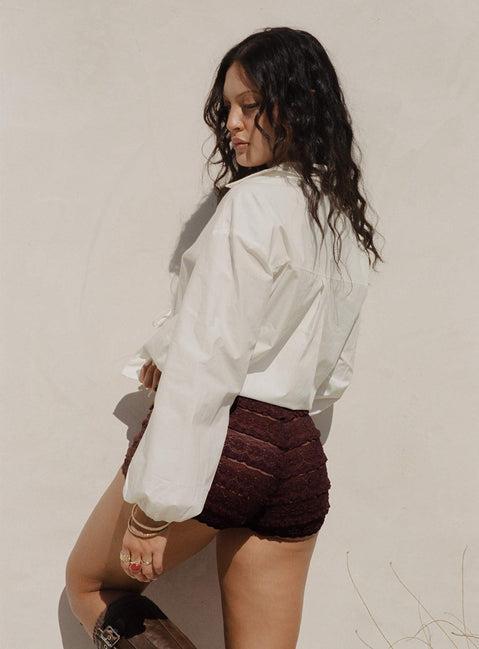 Angelis Lace Shorts Chocolate Product Image