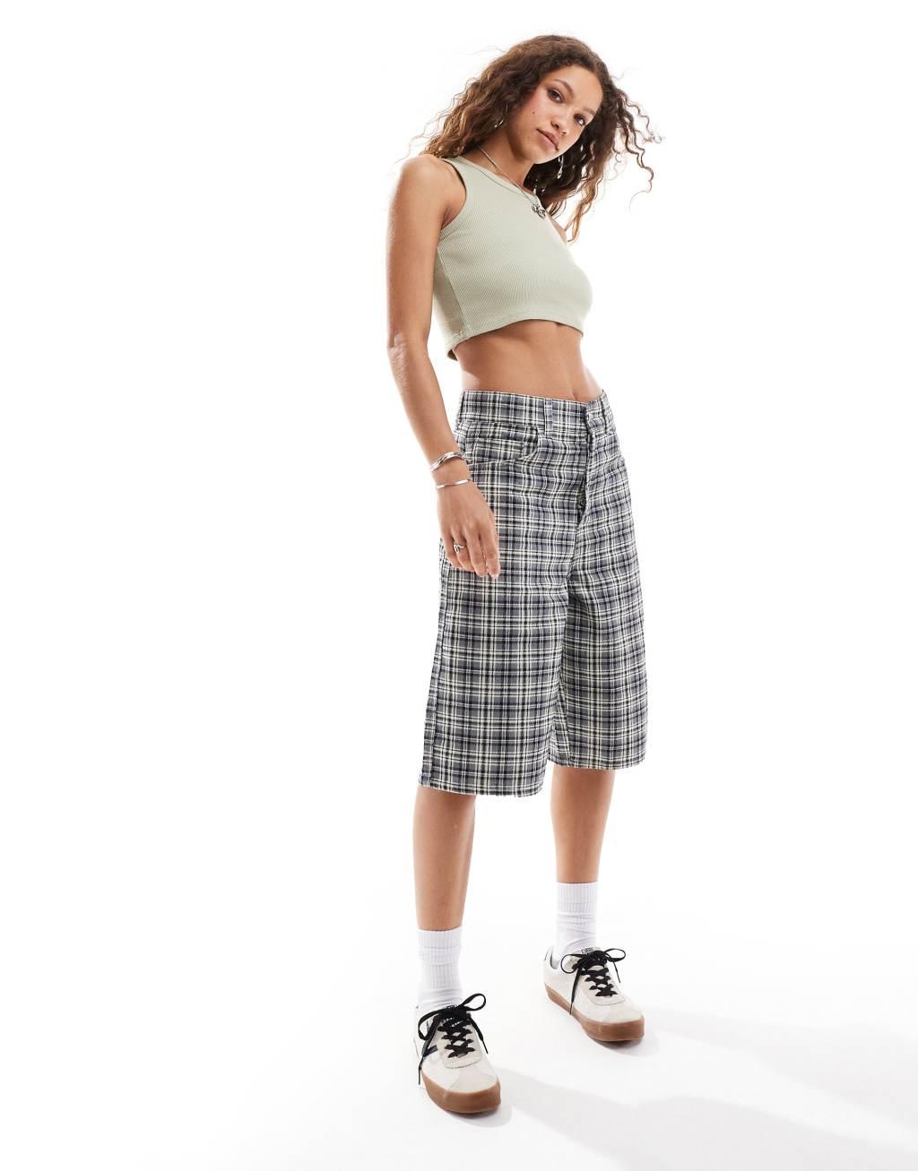 Vans drew ribbed tank top in stone Product Image