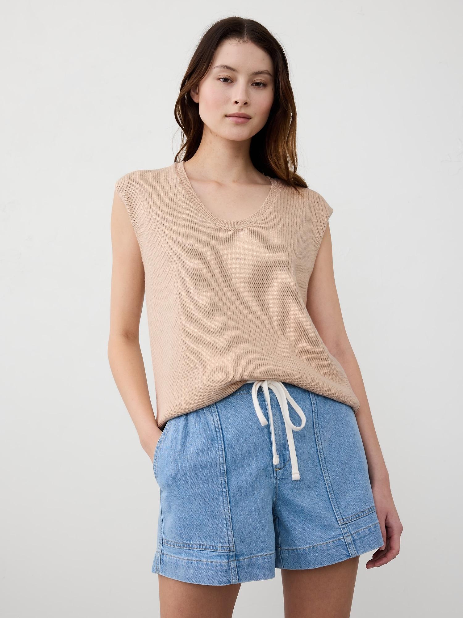 Scoop-Neck Pullover Sweater Product Image