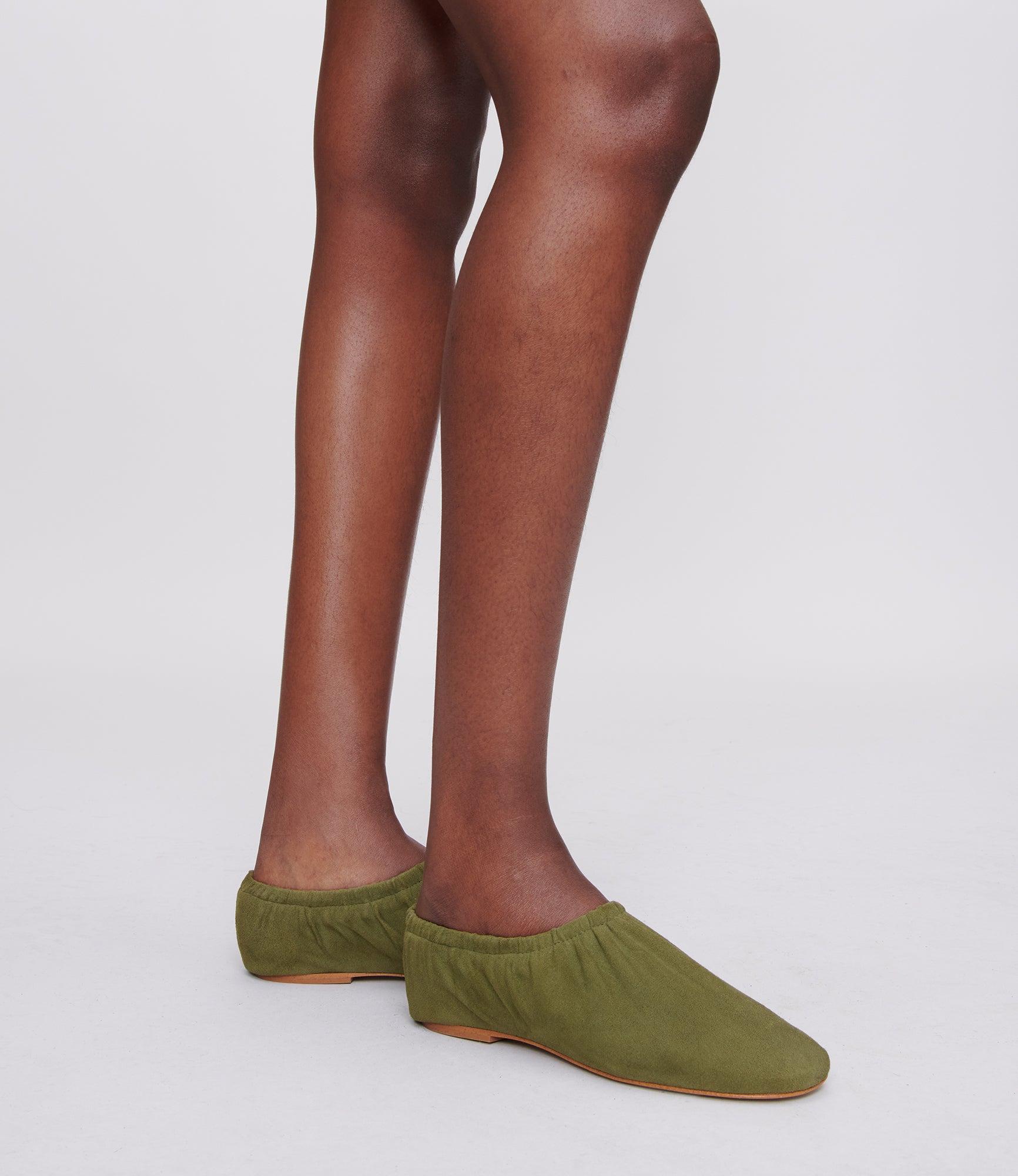 Swan slip-ons Female Product Image