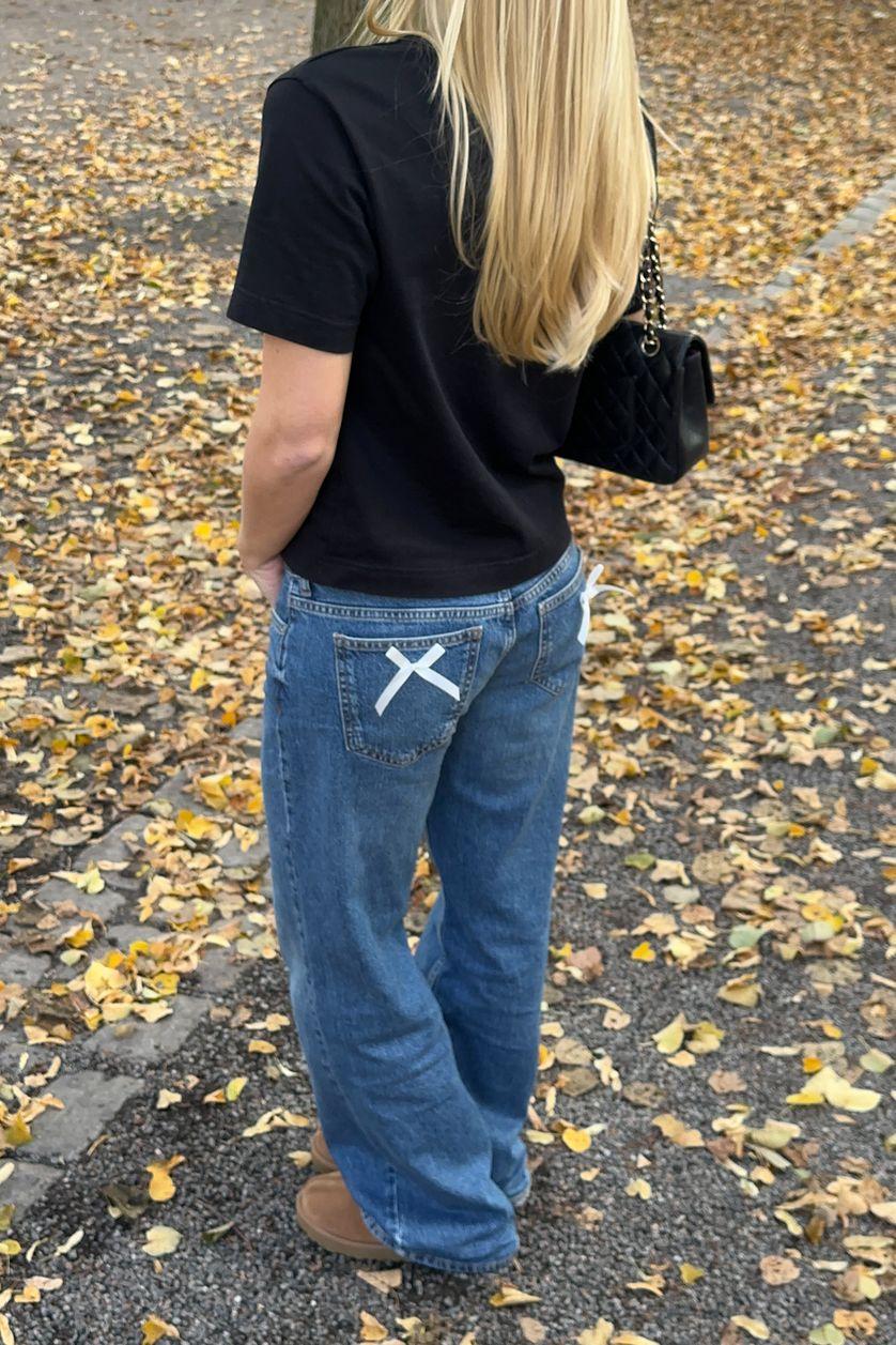 Straight Low Waist Bow Detail Jeans Product Image