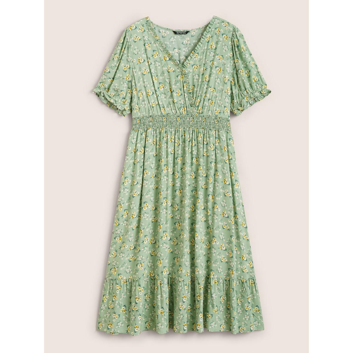 Plus Size Supersoft Essentials Ditsy Floral Wrap Shirred Dress LightGreen Women Elegant Overlapping Overlap Collar Short sleeve Curvy Midi Dress BloomChic 28/5X Product Image