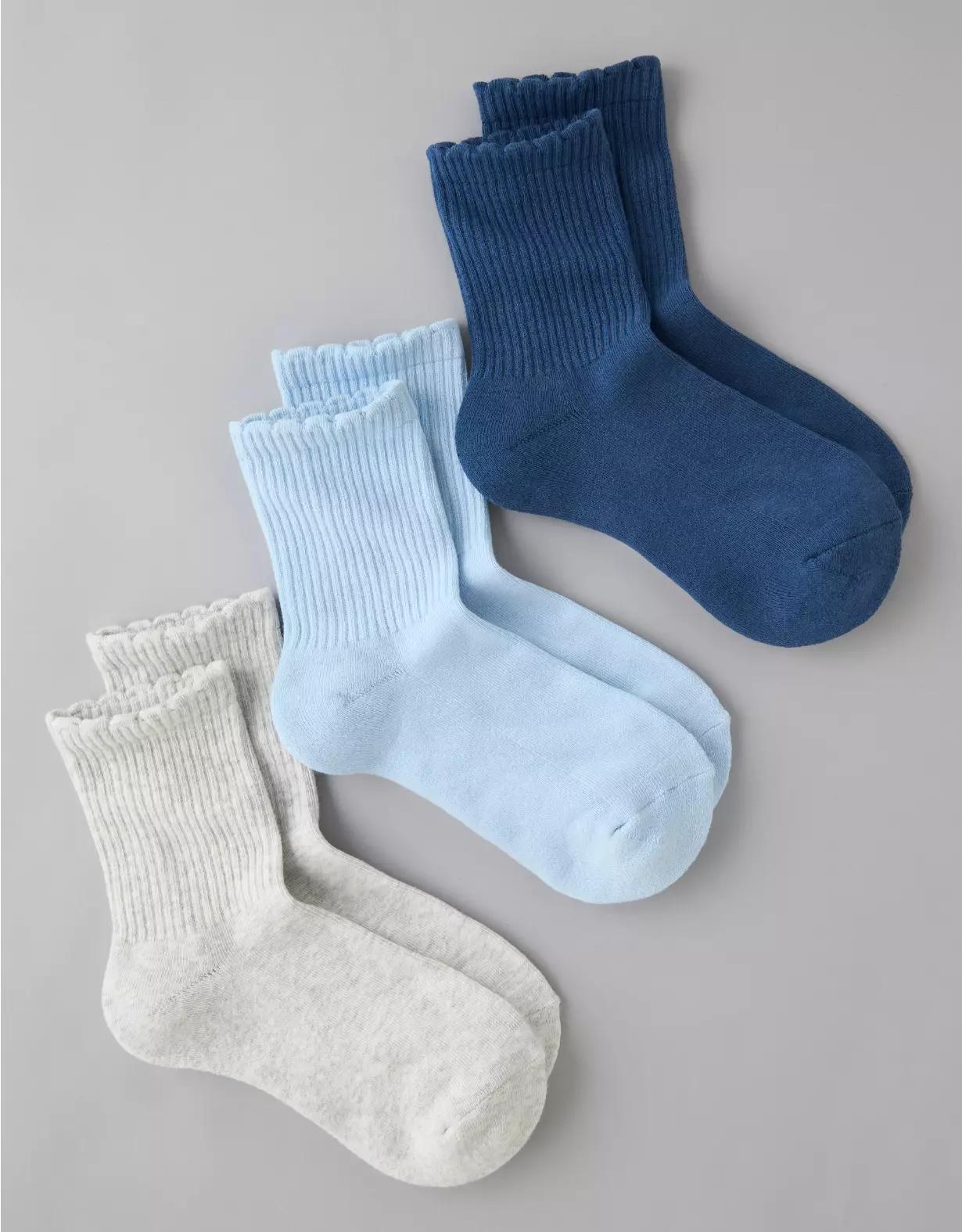 AE Scalloped Cropped Crew Socks 3-Pack Product Image