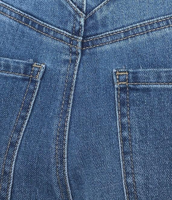 Westbound Petite Crewneck Long Sleeve Pullover Top Product Image