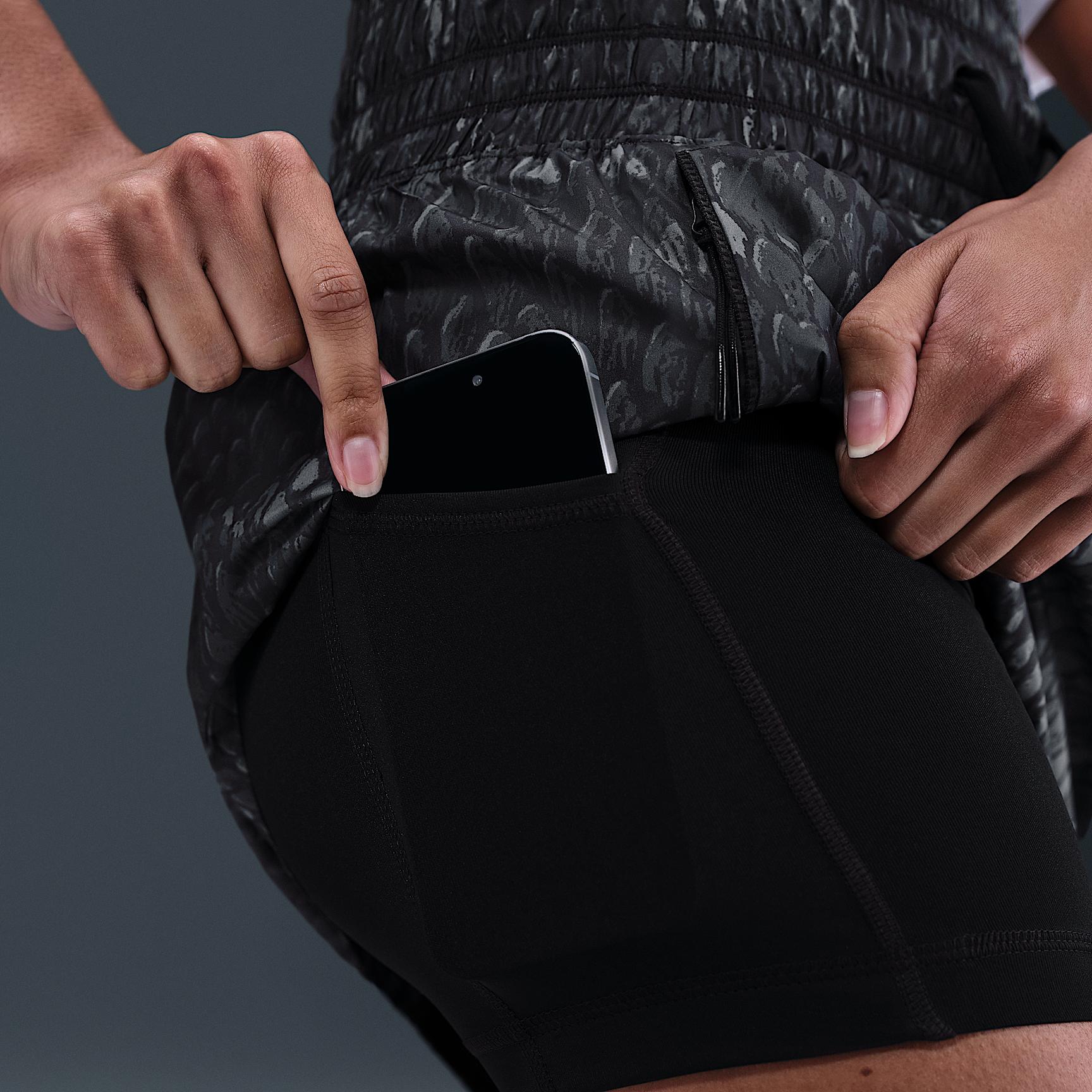 Nike Women's Kobe Woven Skirt Product Image