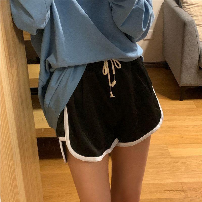 Contrast Trim Shorts Product Image