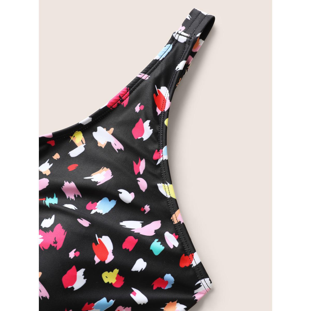 Plus Size Allover Print V Neck Gathered Swim Top Women's Swimwear Black Beach Gathered High stretch Bodycon V-neck Curve Swim Tops BloomChic 12/L Product Image