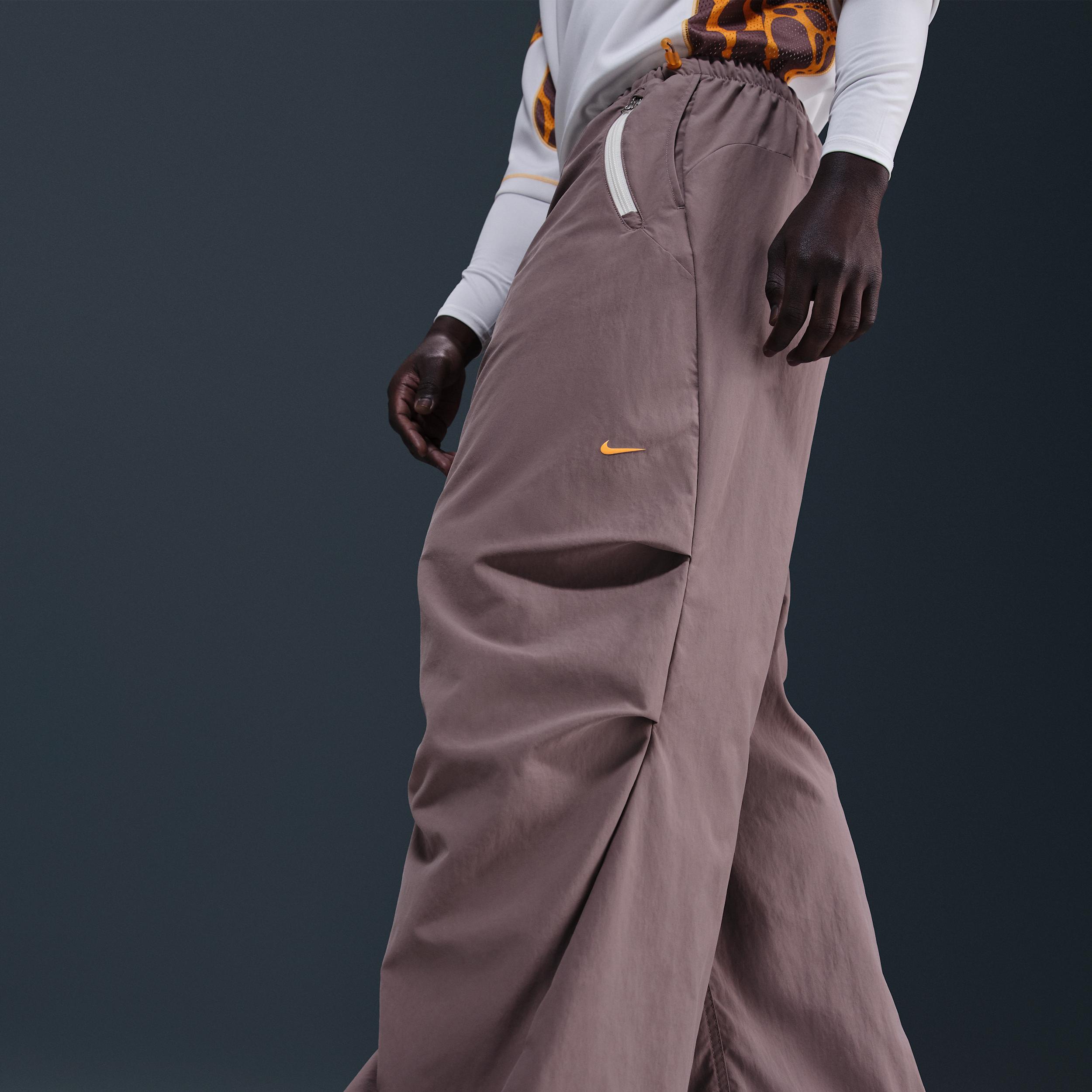 Nike Mens Project F.R.O.G. Parachute Pants | HJ3288-204 Product Image