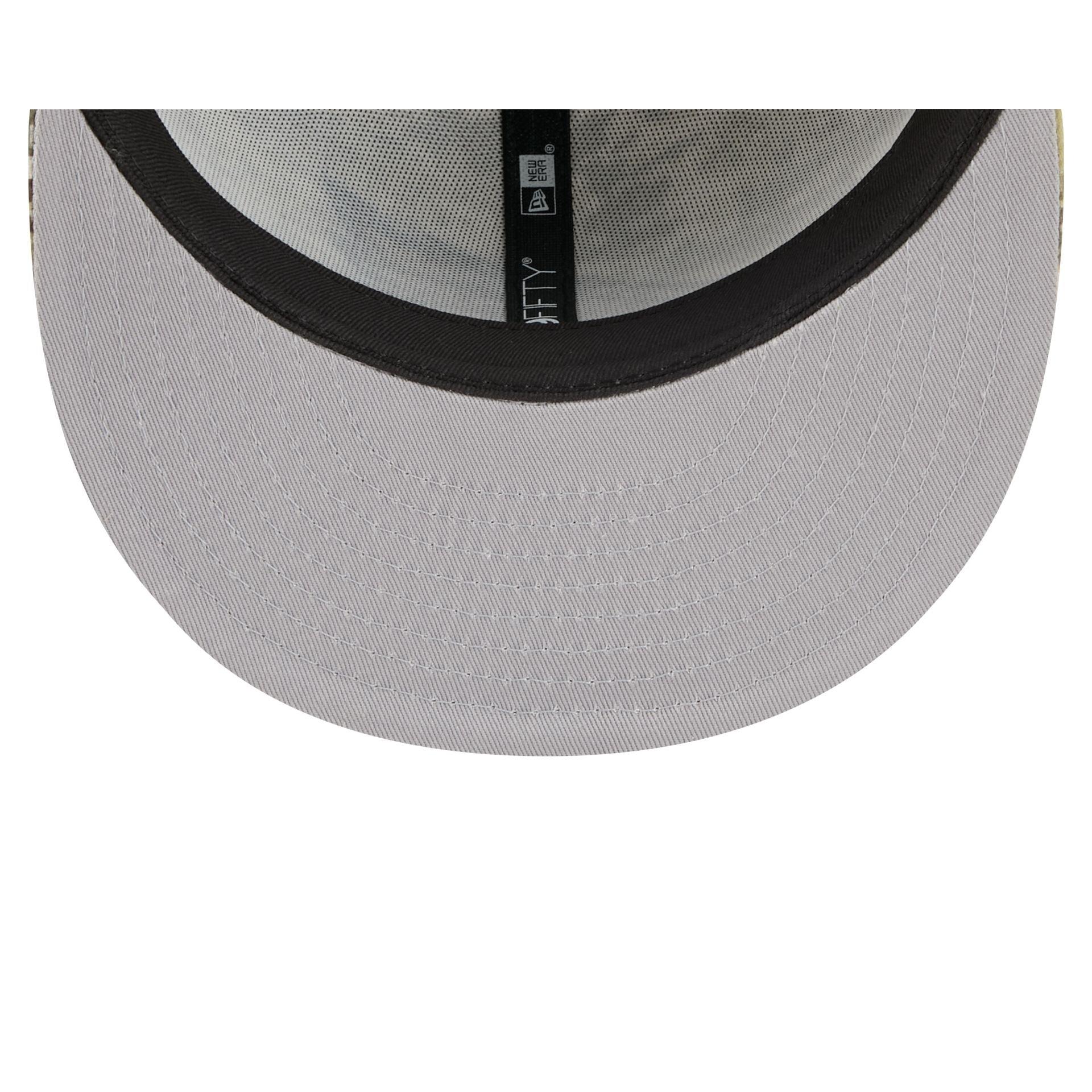 Kansas City Chiefs 2025 Sideline Hot Weather Split Panel 9FIFTY Snapback Hat Male Product Image