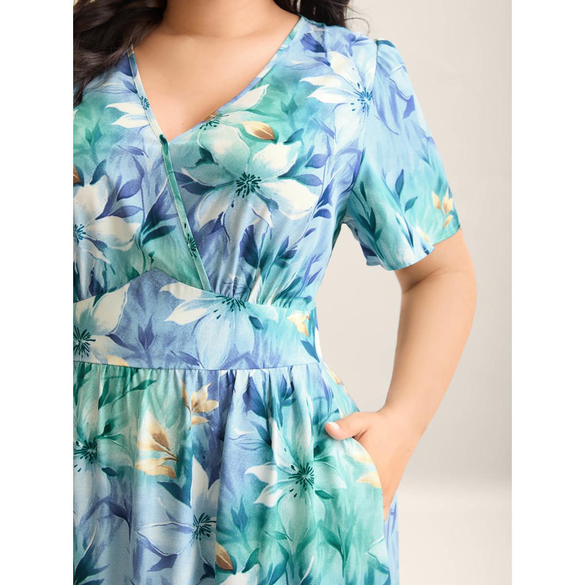 Plus Size Floral Print High Low Hem Midi Dress LightBlue Women Overlap Collar Short sleeve Curvy BloomChic 26/4X Product Image