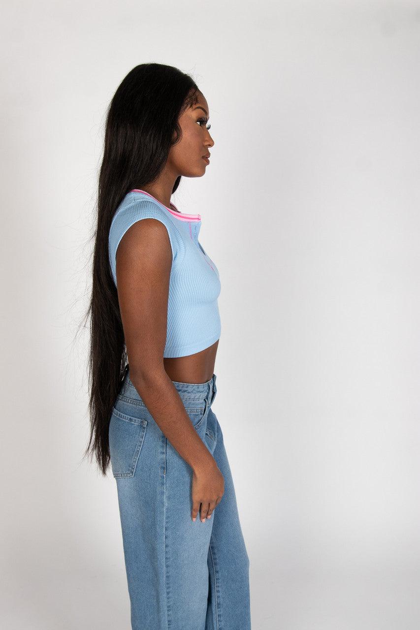 Sporty Notch Neck Seamless Tee Product Image