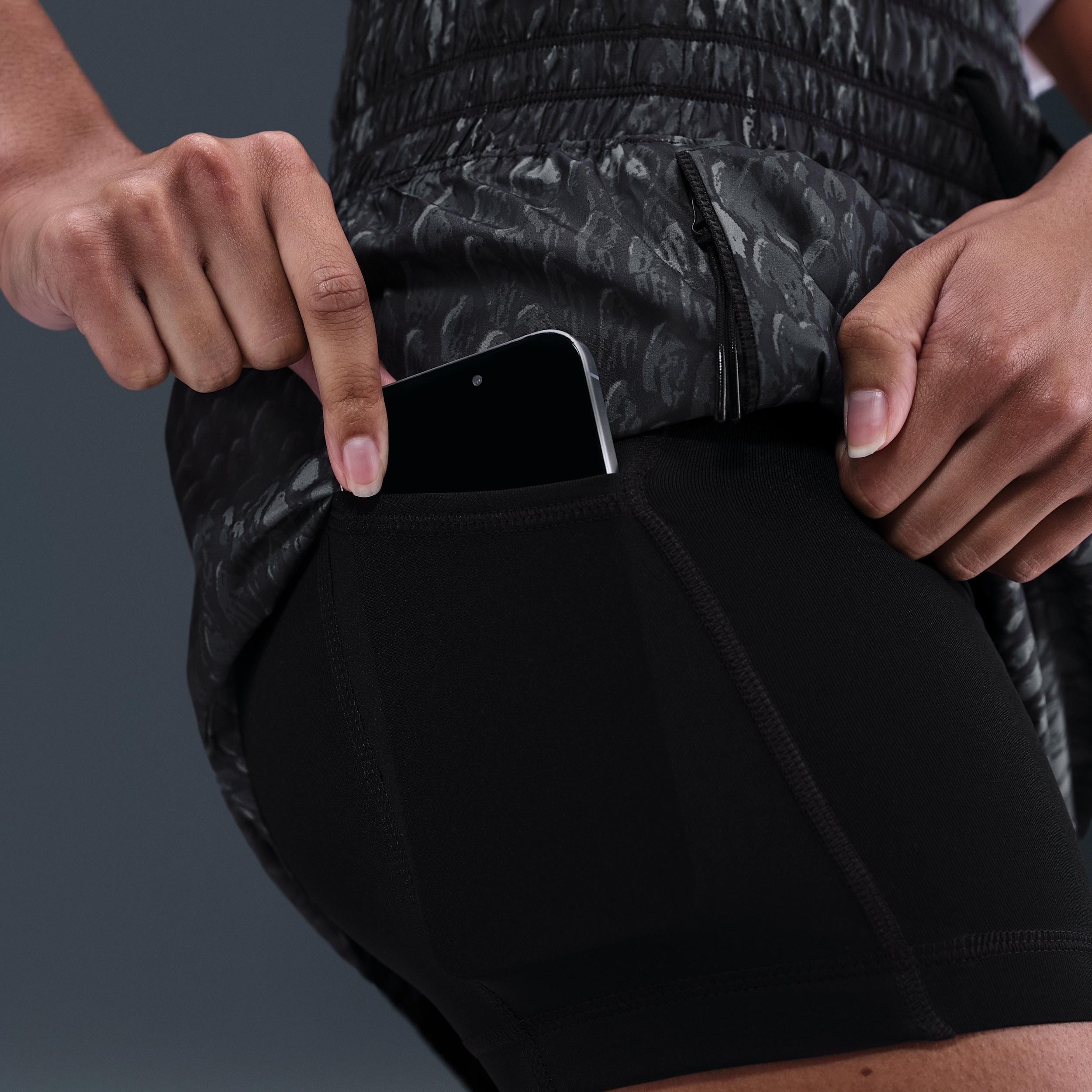 Nike Women's Kobe Woven Skirt Product Image