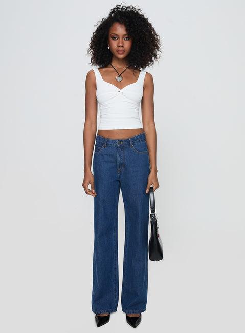 Una Top White Product Image