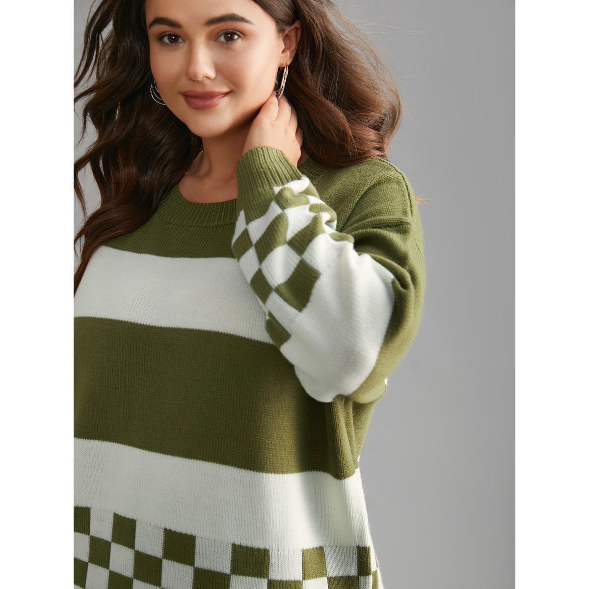 Plus Size Colorblock Contrast Round Neck Split Hem Pullover Moss Women Casual Loose Long Sleeve Round Neck Everyday Pullovers BloomChic 14-16/1X Product Image