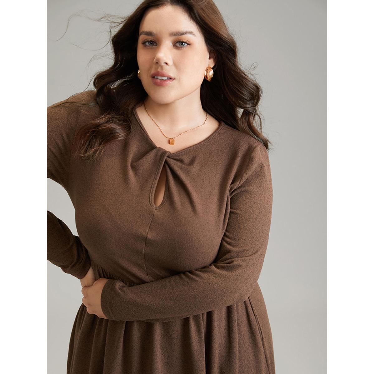 Plus Size Plain Keyhole Elastic Waist Twist Front Dress DarkBrown Women Office Plain Keyhole Cut-Out Long Sleeve Curvy Midi Dress BloomChic 22-24/3X Product Image