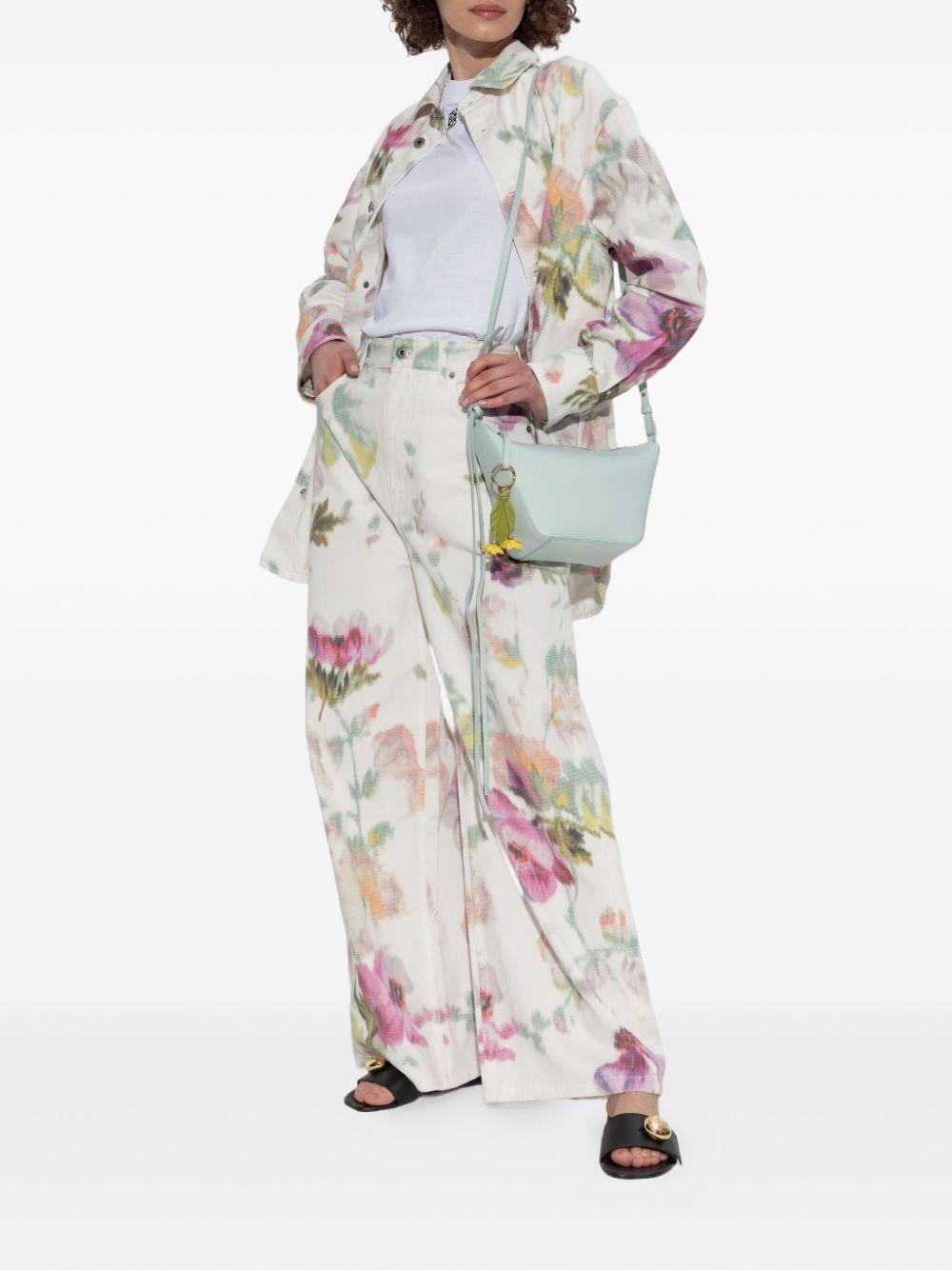 logo-embroidered raglan-sleeved T-shirt Product Image