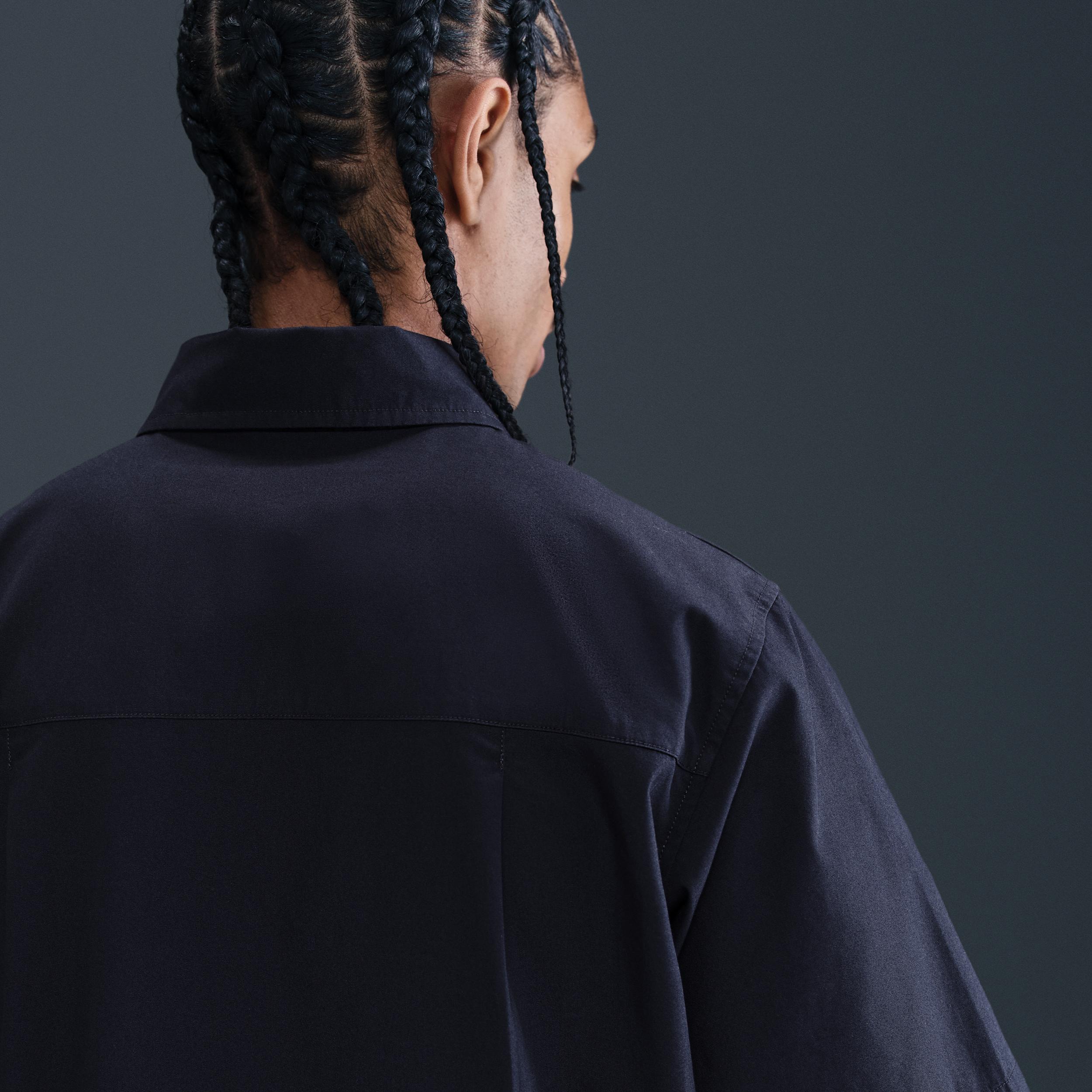 Nike Men's Club Short-Sleeve Button-Down Shirt Product Image