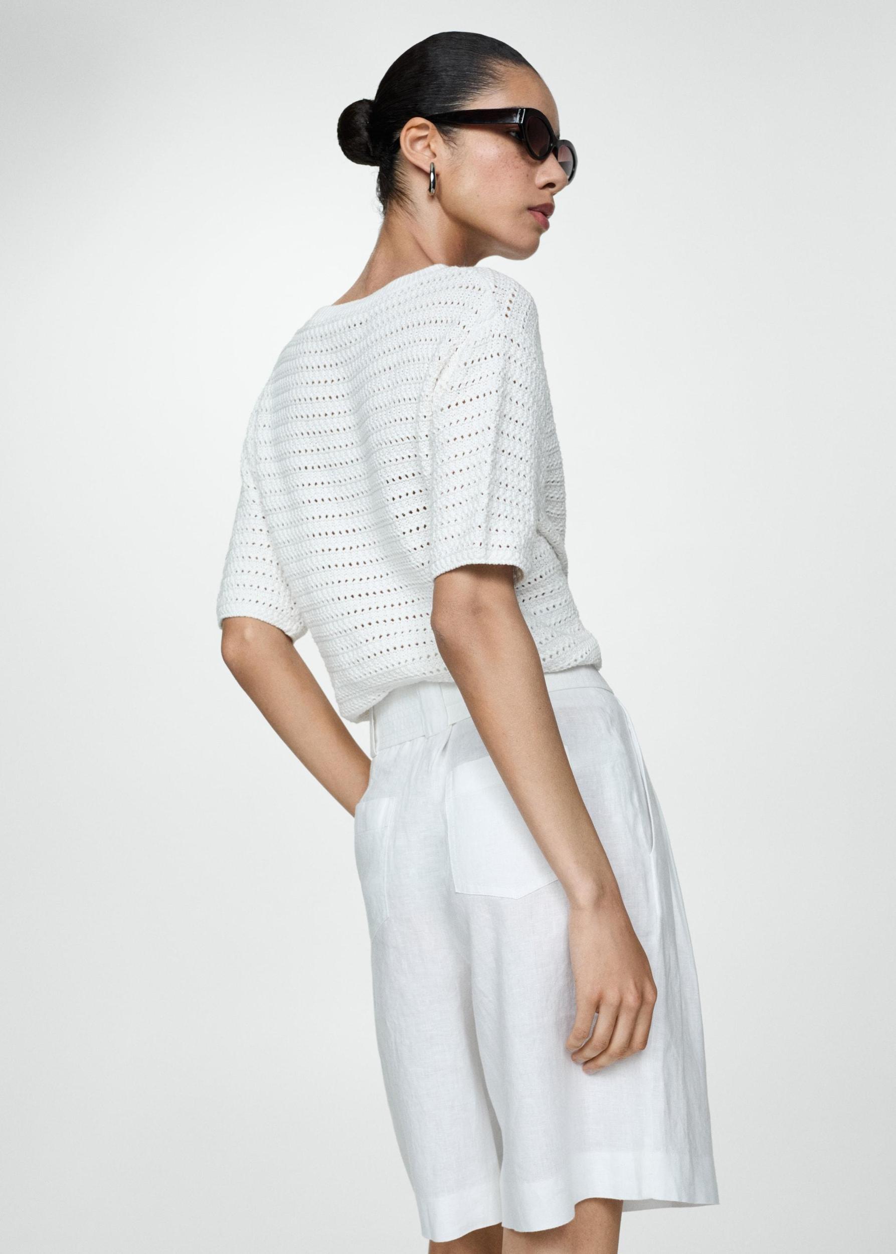 Belt linen-blend Bermuda shorts - Women | MANGO USA Product Image