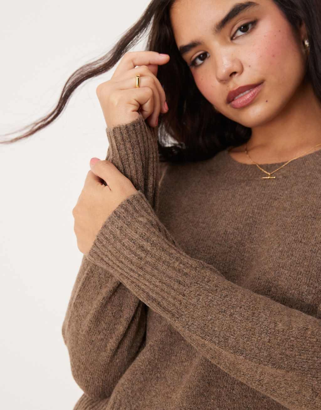 Vila knitted sweater in taupe Product Image