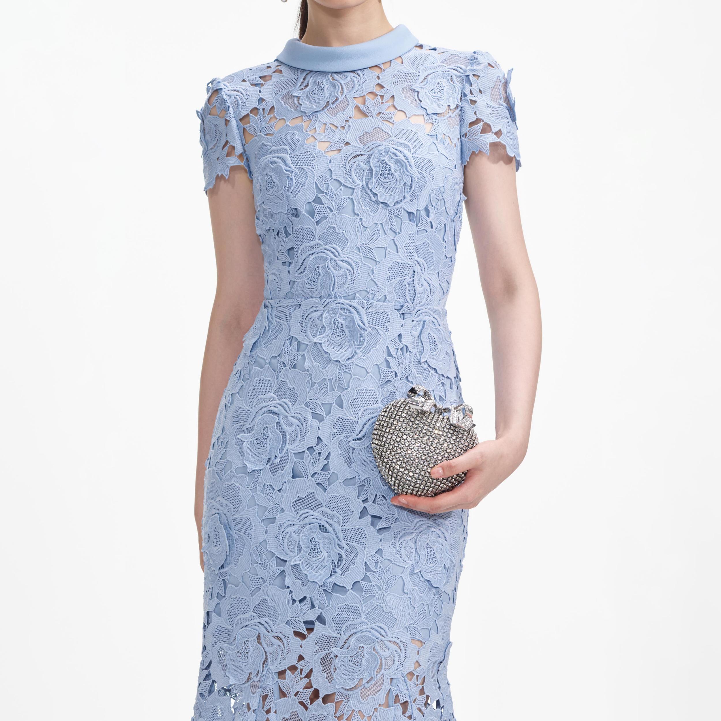 Blue Flower Lace Contrast Collar Midi Dress Product Image