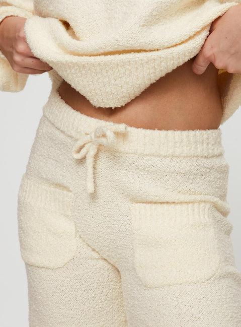 Susi Fluffy Knit Pant Ivory Product Image