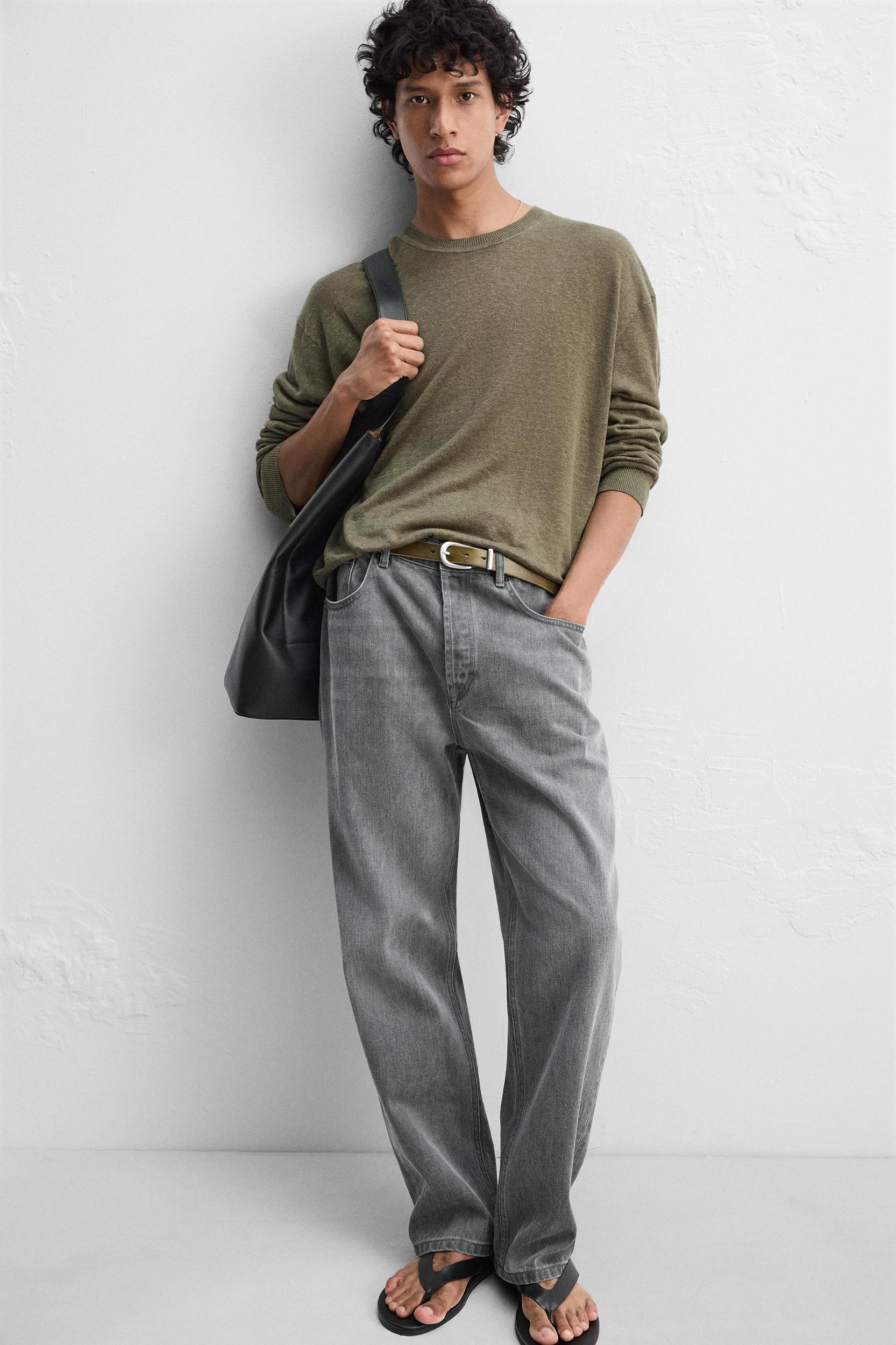 LIGHTWEIGHT 100% LINEN SWEATER Product Image