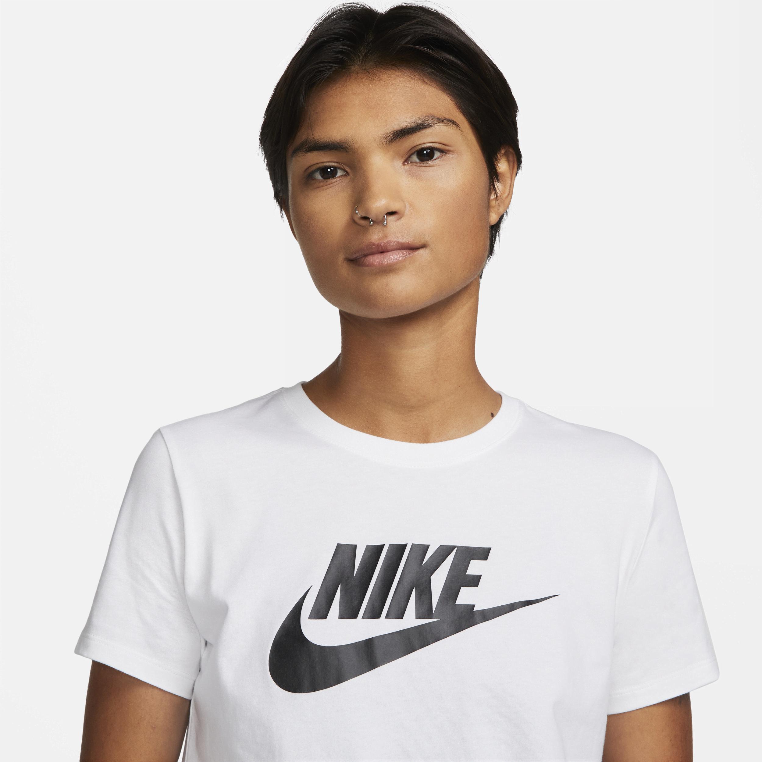 Women's Nike Sportswear Essentials Logo Tee,  Product Image