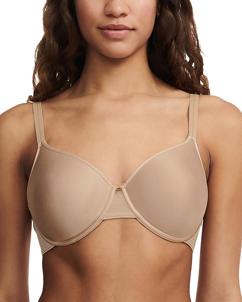 C Essential T-Shirt Bra Product Image