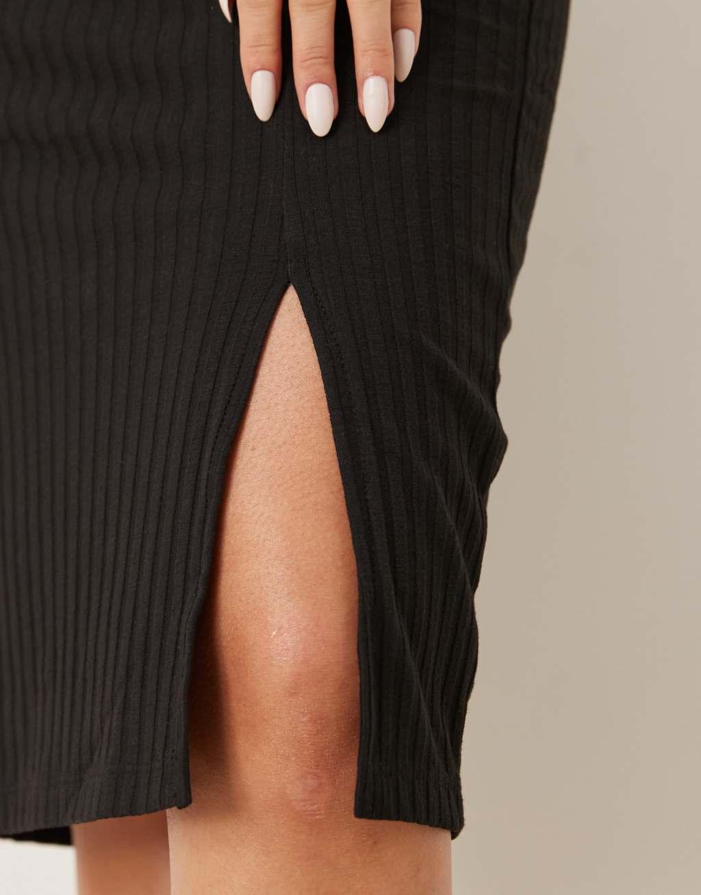 Vila ribbed midi skirt with split in black Product Image