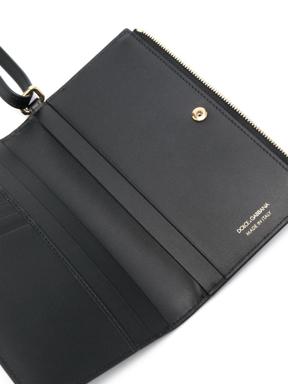 logo-lettering clutch bag Product Image