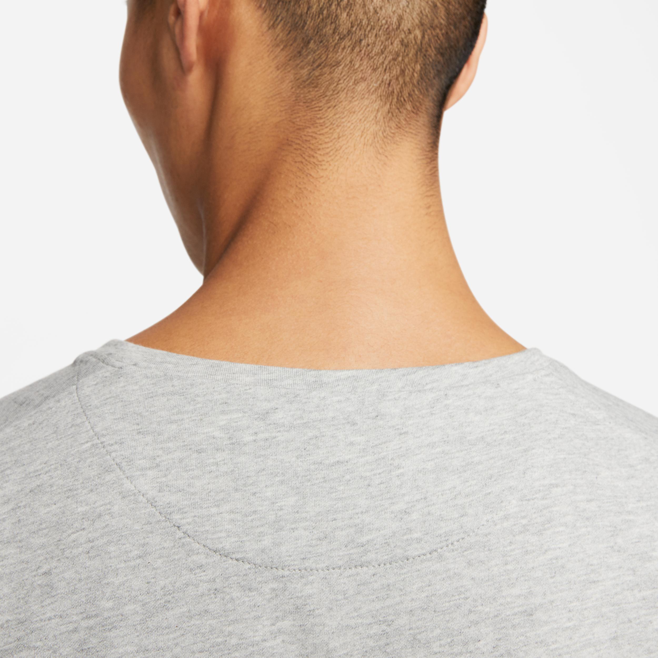 Nike Men's Primary Dri-FIT Versatile Tank Top Product Image