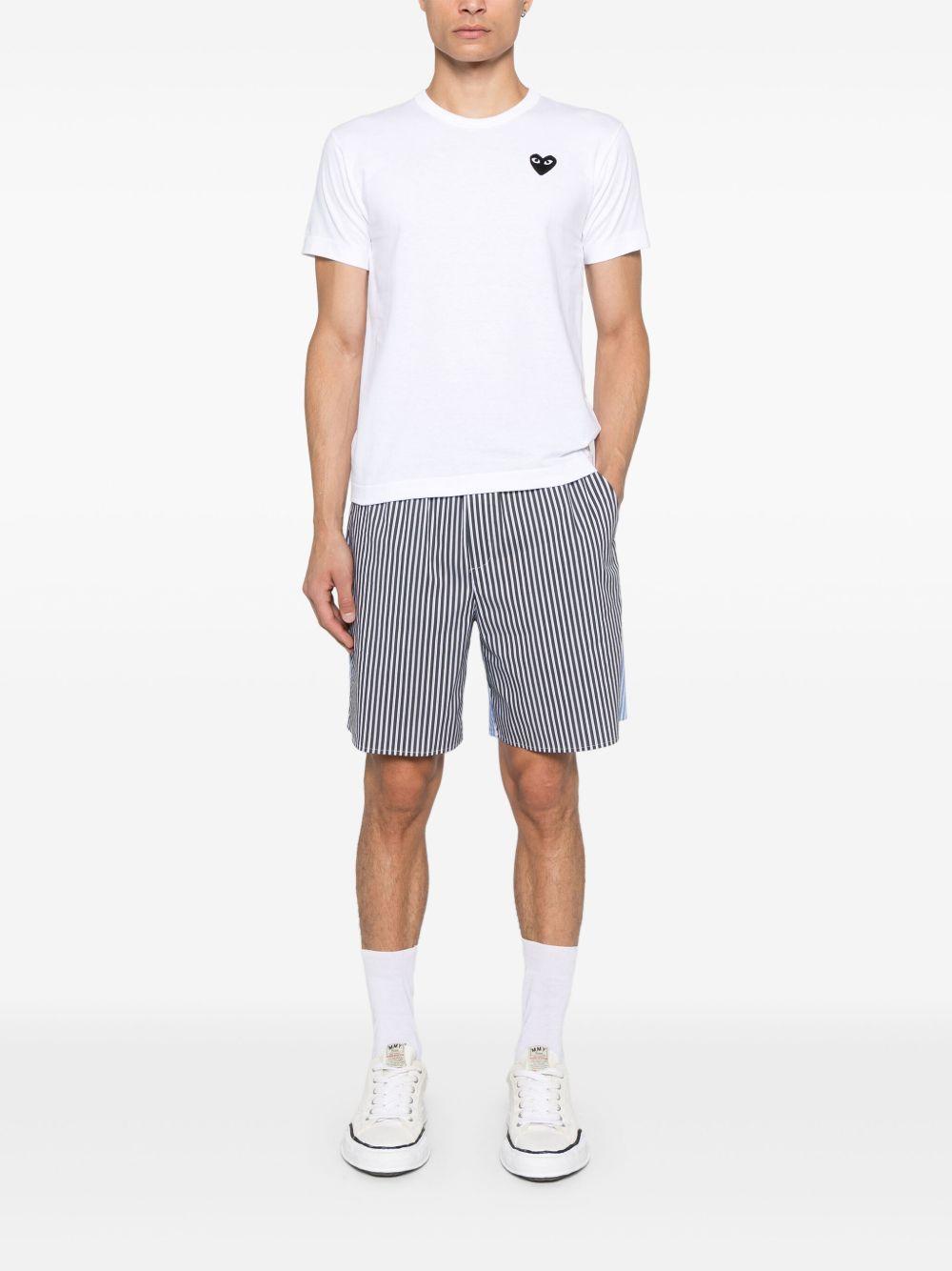 heart-patch T-shirt Product Image