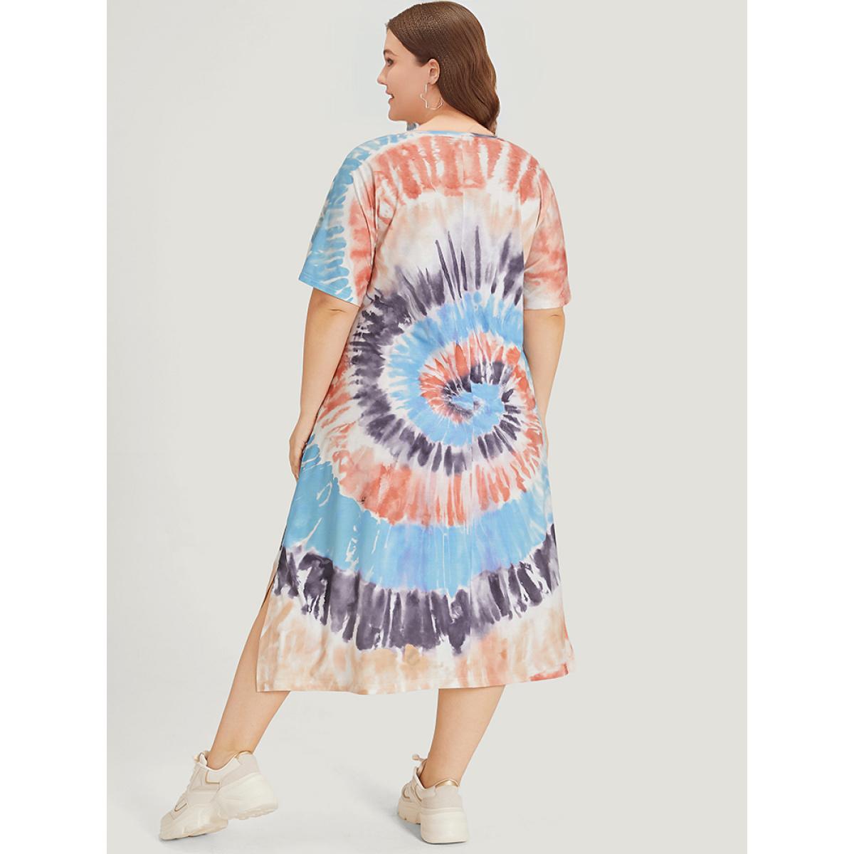 Plus Size Tie Dye Pocket Split Side Dolman Sleeve Dress Multicolor Women Casual Tie Dye V-neck Short sleeve Curvy Midi Dress BloomChic 28/5X Product Image