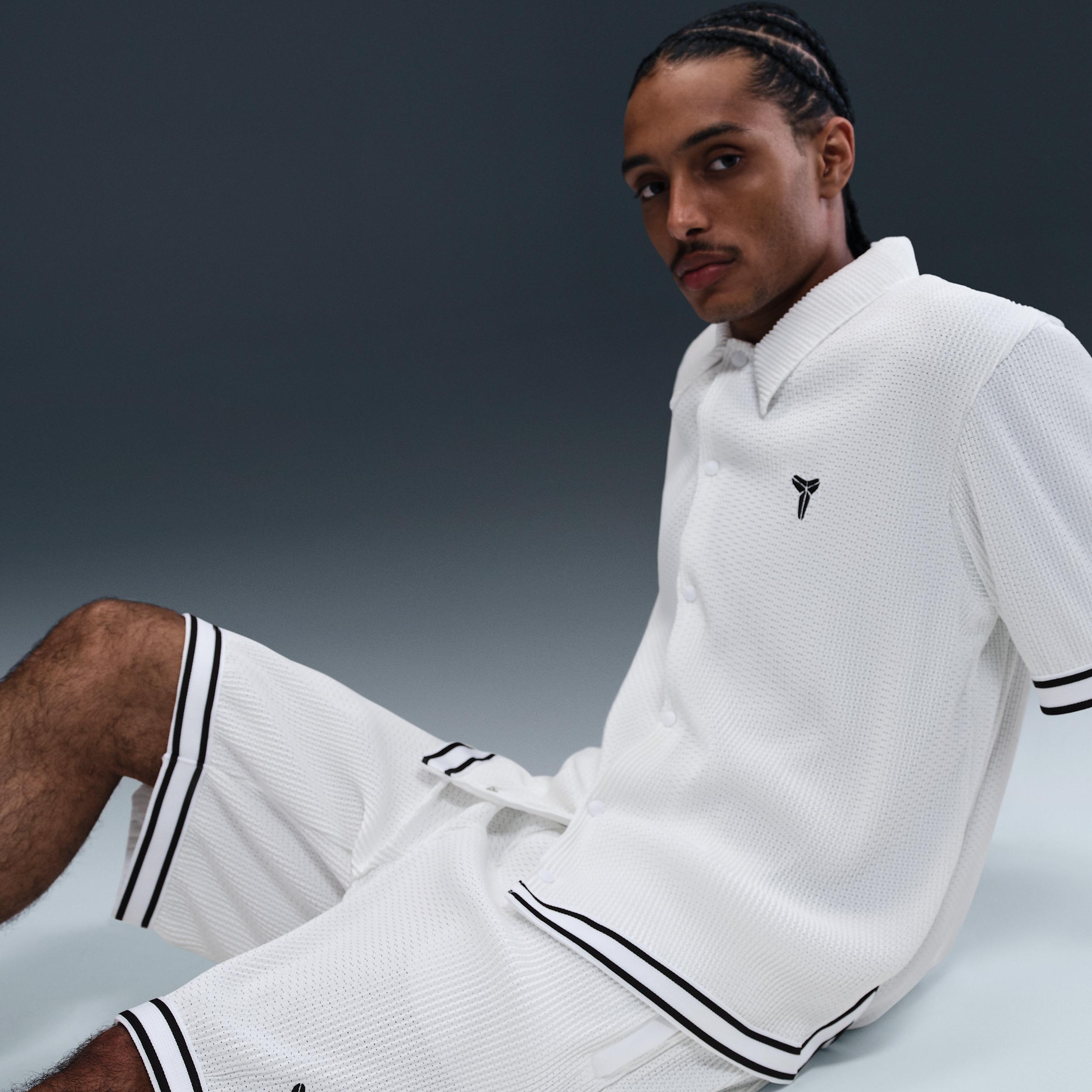 Nike Men's Kobe Pleated Basketball Shorts Product Image