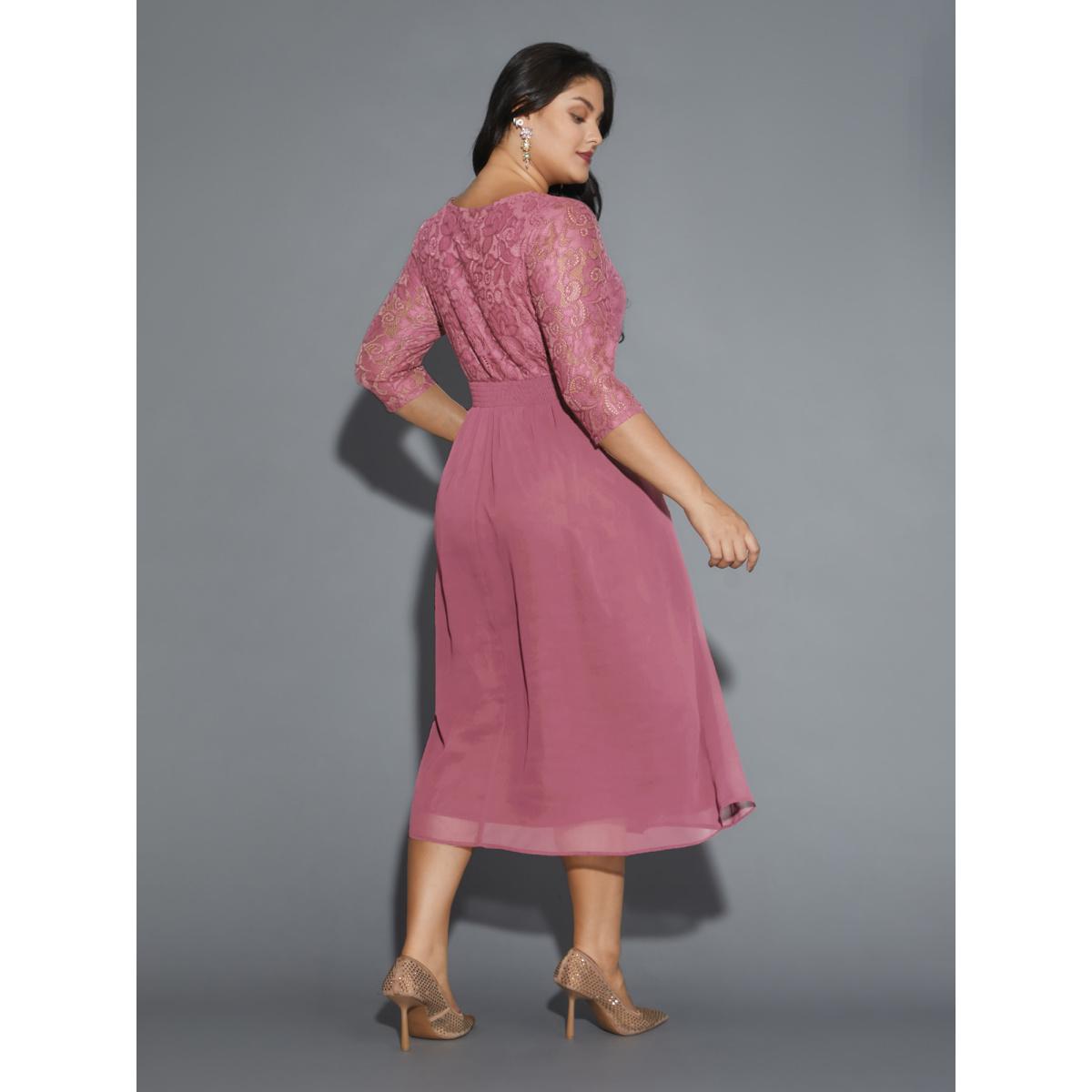 Plus Size Lace Patchwork Shirred Midi Pocket Dress Blush Women Cocktail Woven ribbon&lace trim Round Neck Elbow-length sleeve Curvy BloomChic 12/L Product Image