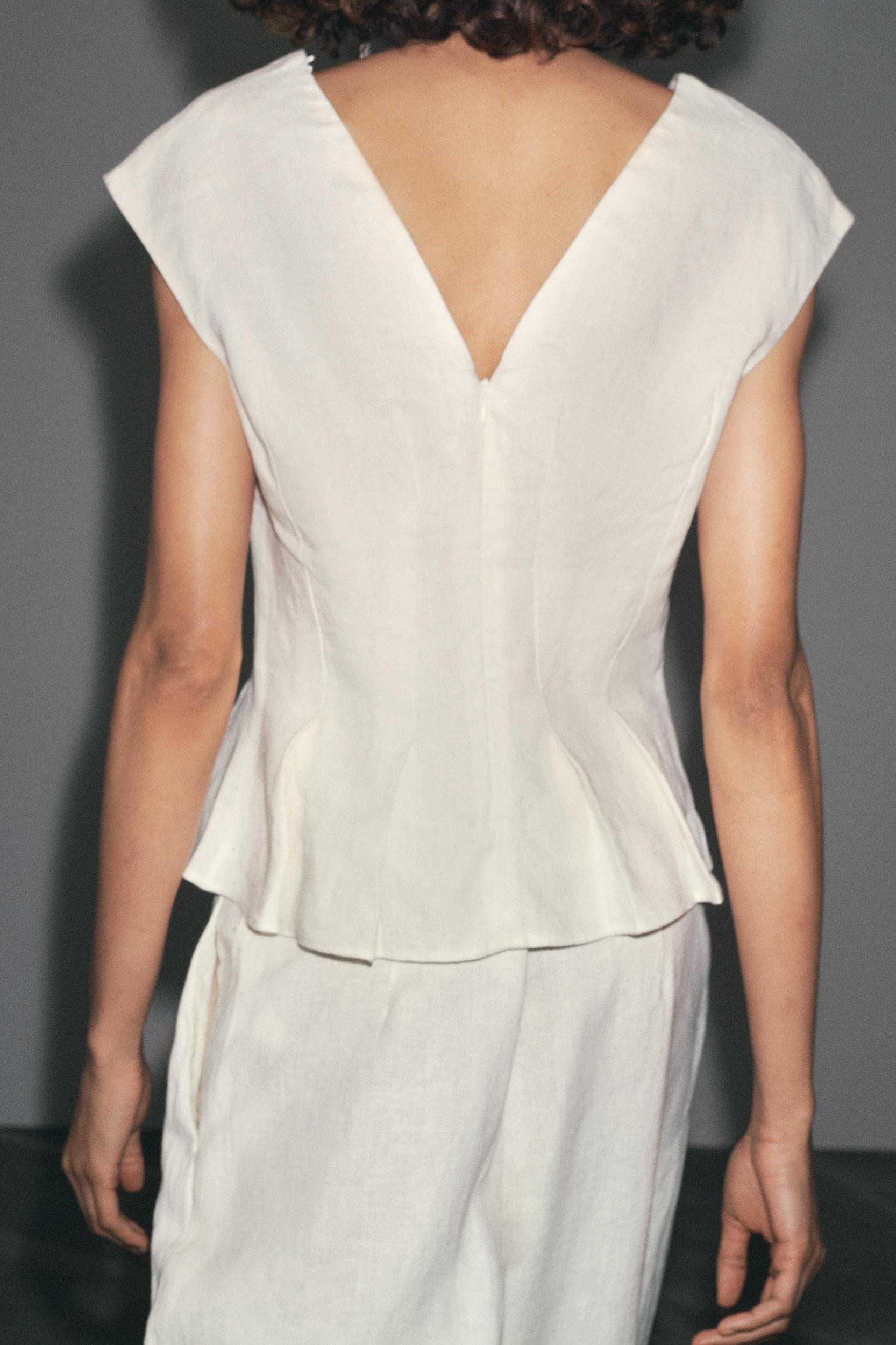 100% LINEN PLEATED TOP ZW COLLECTION Product Image