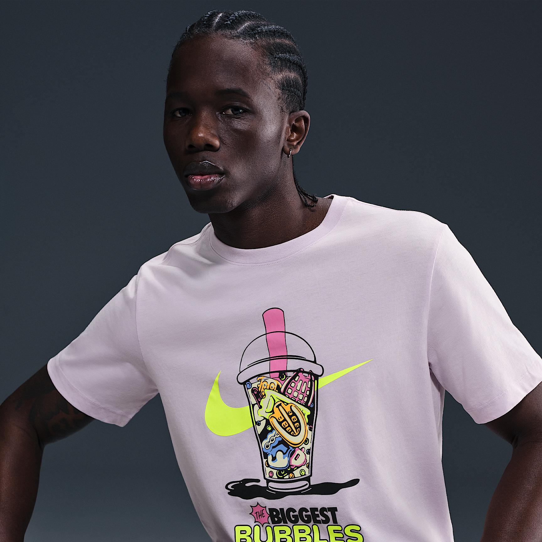 Nike Sportswear T-Shirt Product Image