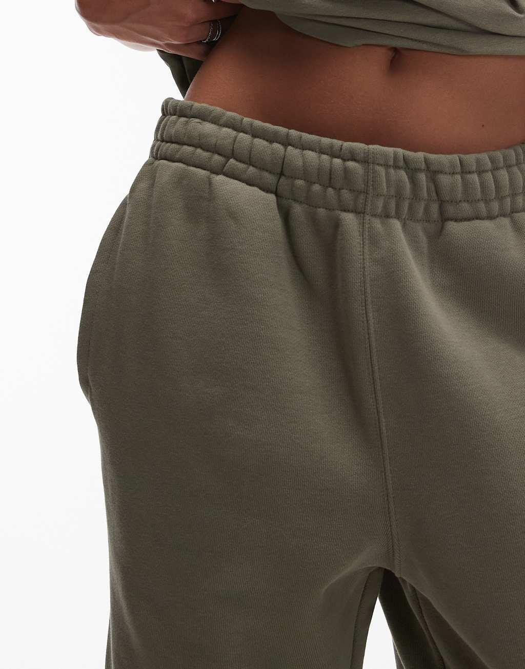 Lacoste logo sweatpants in khaki  Product Image