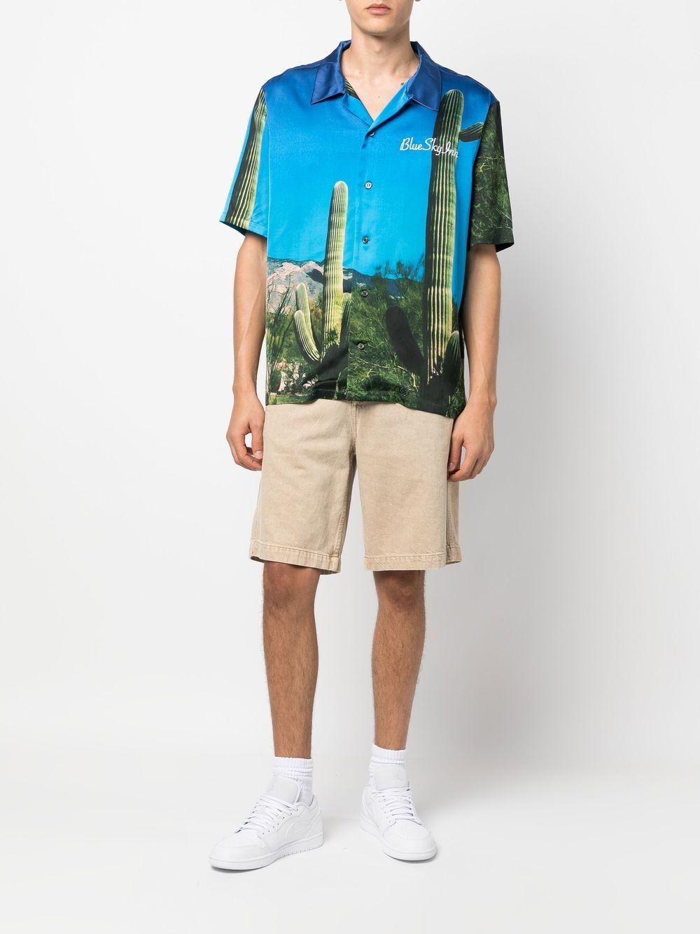 graphic-print short-sleeve shirt  Product Image