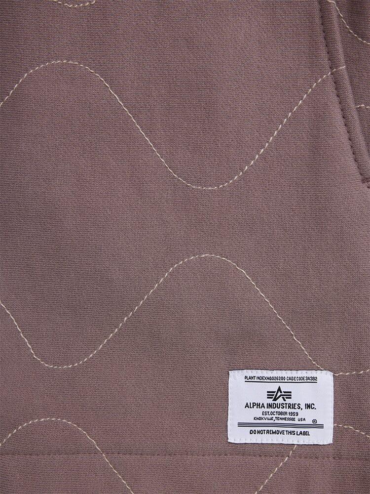 WOMEN'S QUILTED SHORTS - DUSTY PURPLE / S Product Image