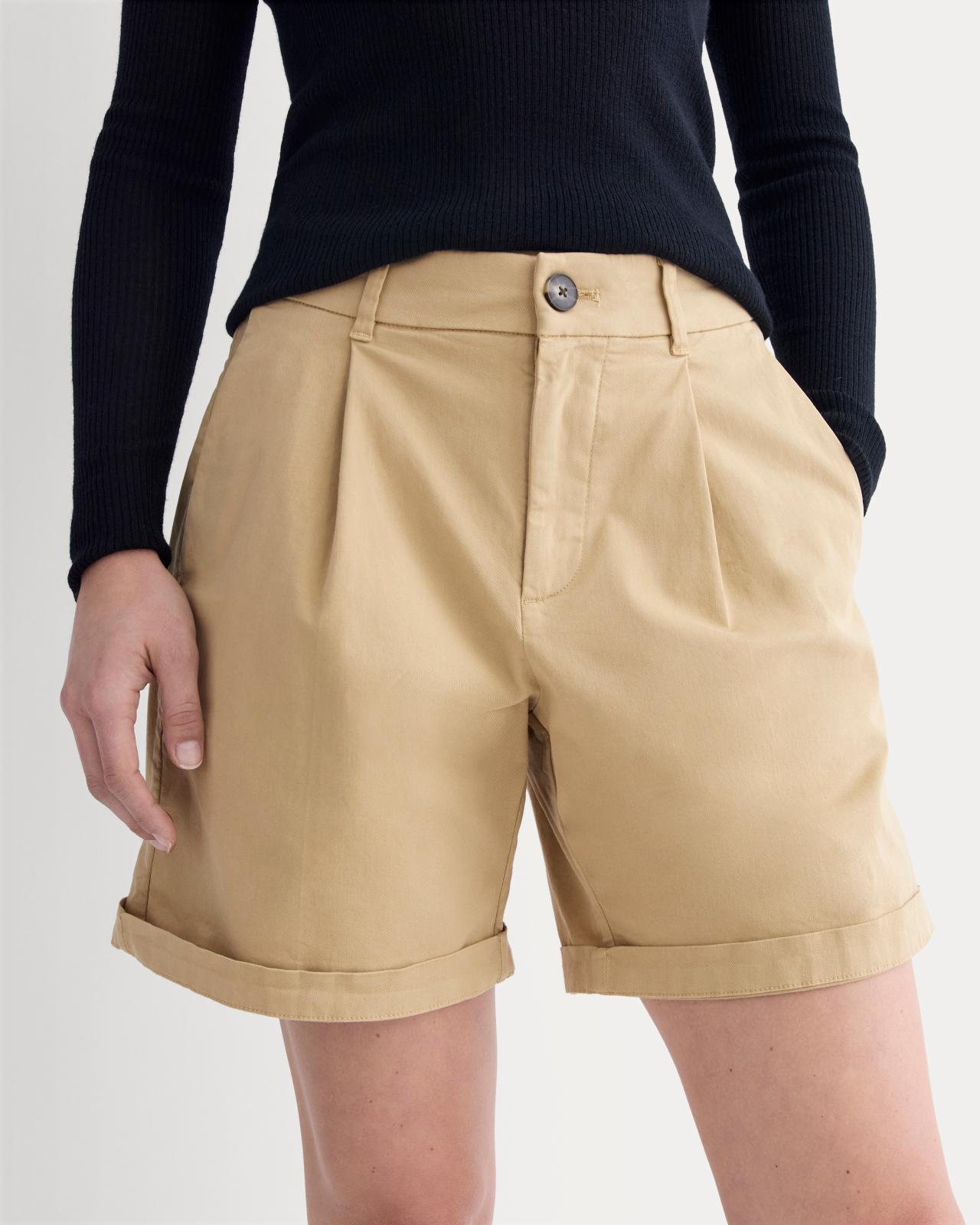 The Pleated Chino Short Product Image