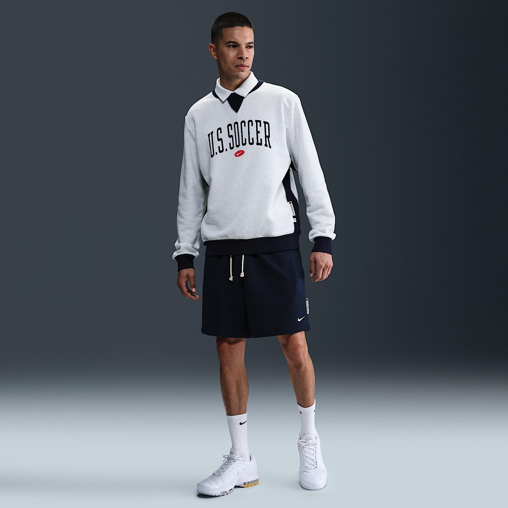 USMNT Standard Issue Nike Mens Dri-FIT Soccer Crew-Neck Sweatshirt | HM9207-051 Product Image